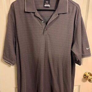Nike Men's Dark Gray Short-Sleeve Polo with White Trim